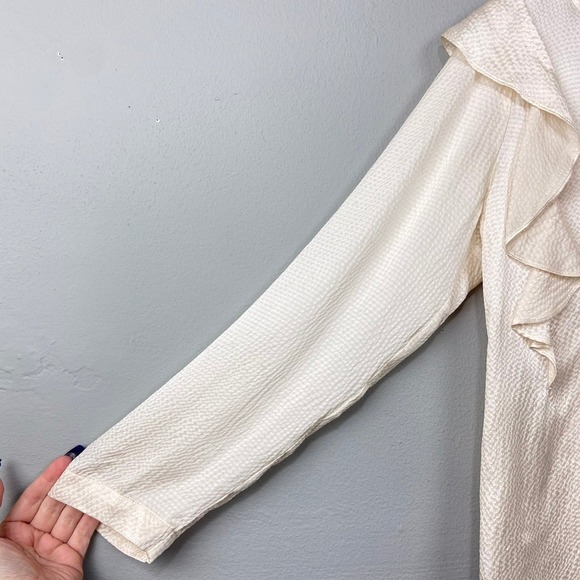 Rebecca Taylor Hammered Silk Ruffle Blouse Top Size 6 Ivory Romantic Minimalist - Picture 5 of 10